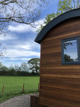 Cedar cladding shepherds hut